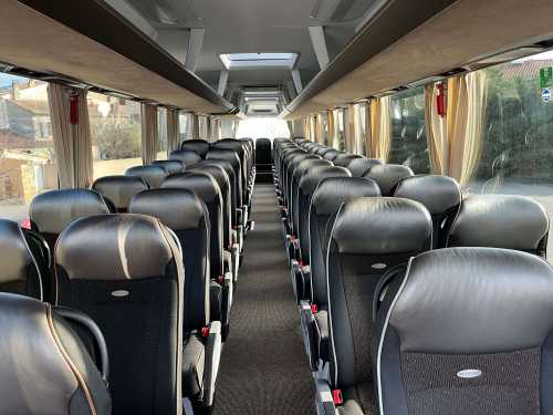 tourliner-57-pax-1